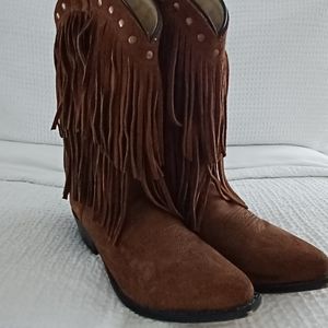 Fringe Girl Boots